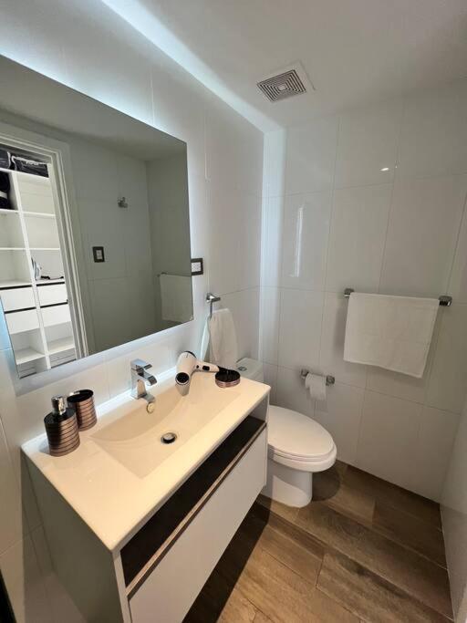 Apartamento 2 Habitaciones, Edificio Airali, Zona 10, Miradolo Guatemala-Stad Buitenkant foto
