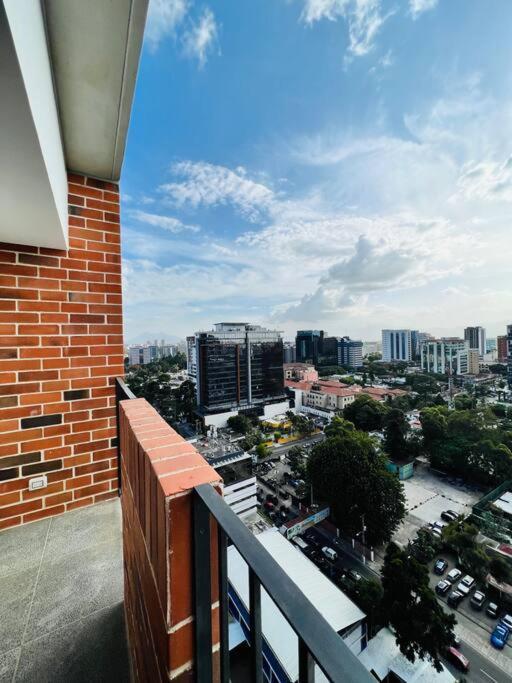 Apartamento 2 Habitaciones, Edificio Airali, Zona 10, Miradolo Guatemala-Stad Buitenkant foto